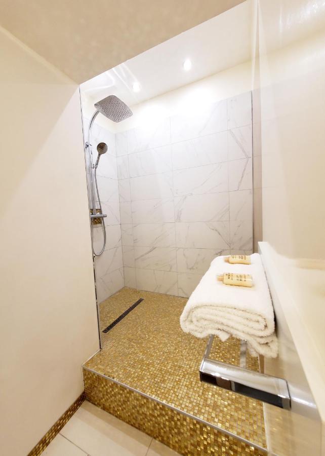 Appartement En Bord De Lac Avec Jaccuzi Publier Exterior foto